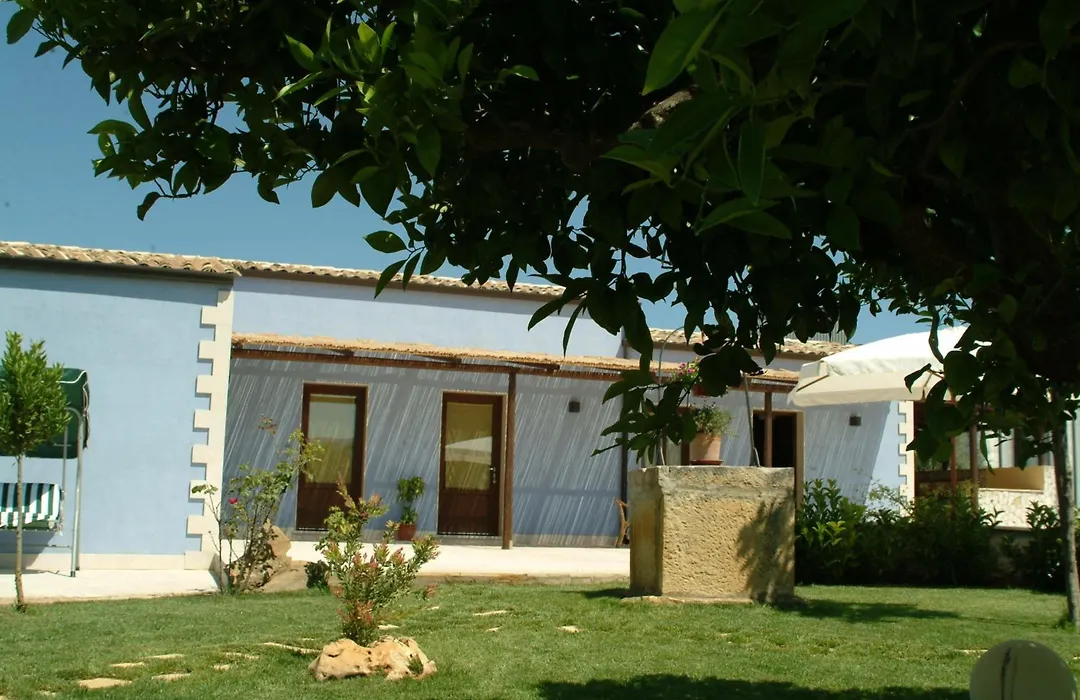 Terre Iblee Resort-1